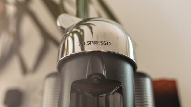 What Does Nespresso Red Light Mean