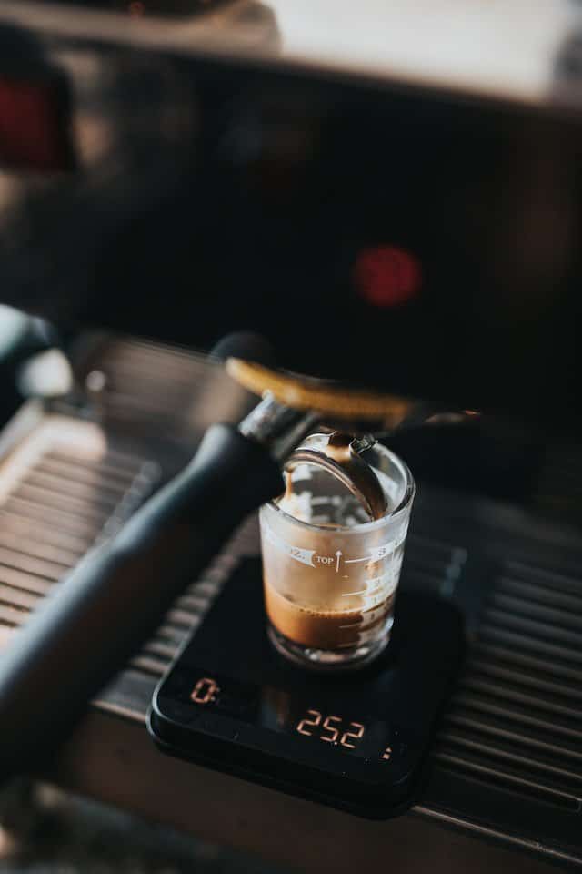 How to Choose the Best Coffee Scale for You