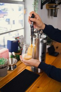 Caffeine in Nitro Cold Brew vs Coffee: What's the Buzz?