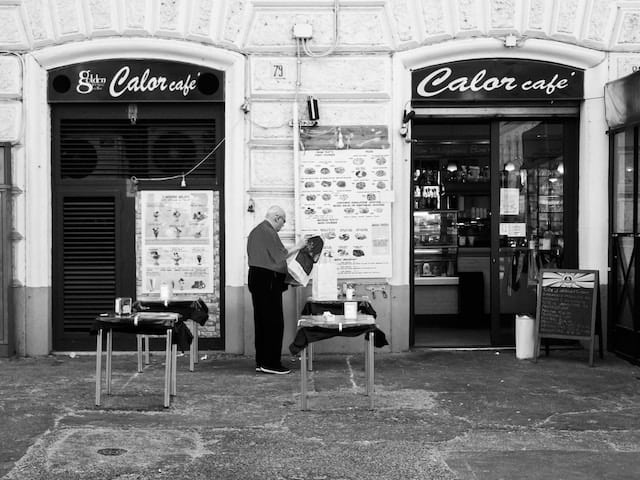 history of the Espresso Romano